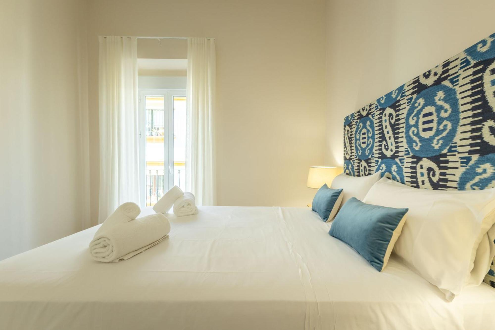 Rt41 Triana Deluxe Apartment Seville Ngoại thất bức ảnh